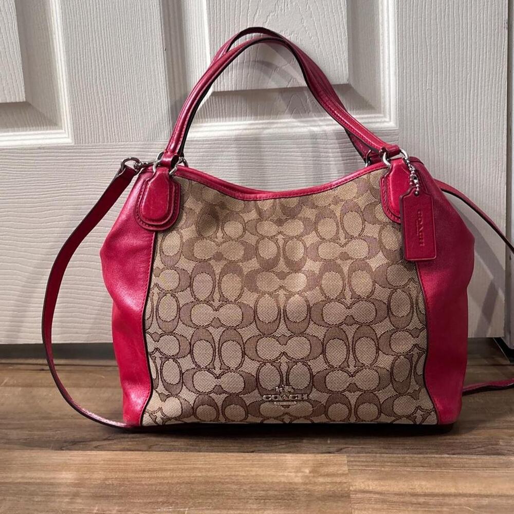 Vintage Y2K Coach Edie Shoulder Bag! Tan & Pink